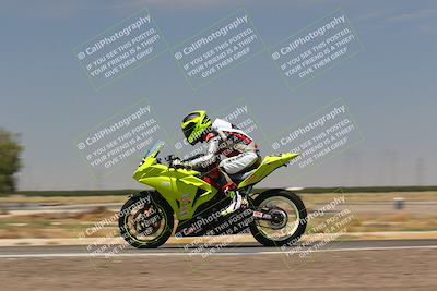 media/Jul-22-2022-TrackDaz (Fri) [[ca4971259a]]/Group B/130pm (Wheelie Bump)/
